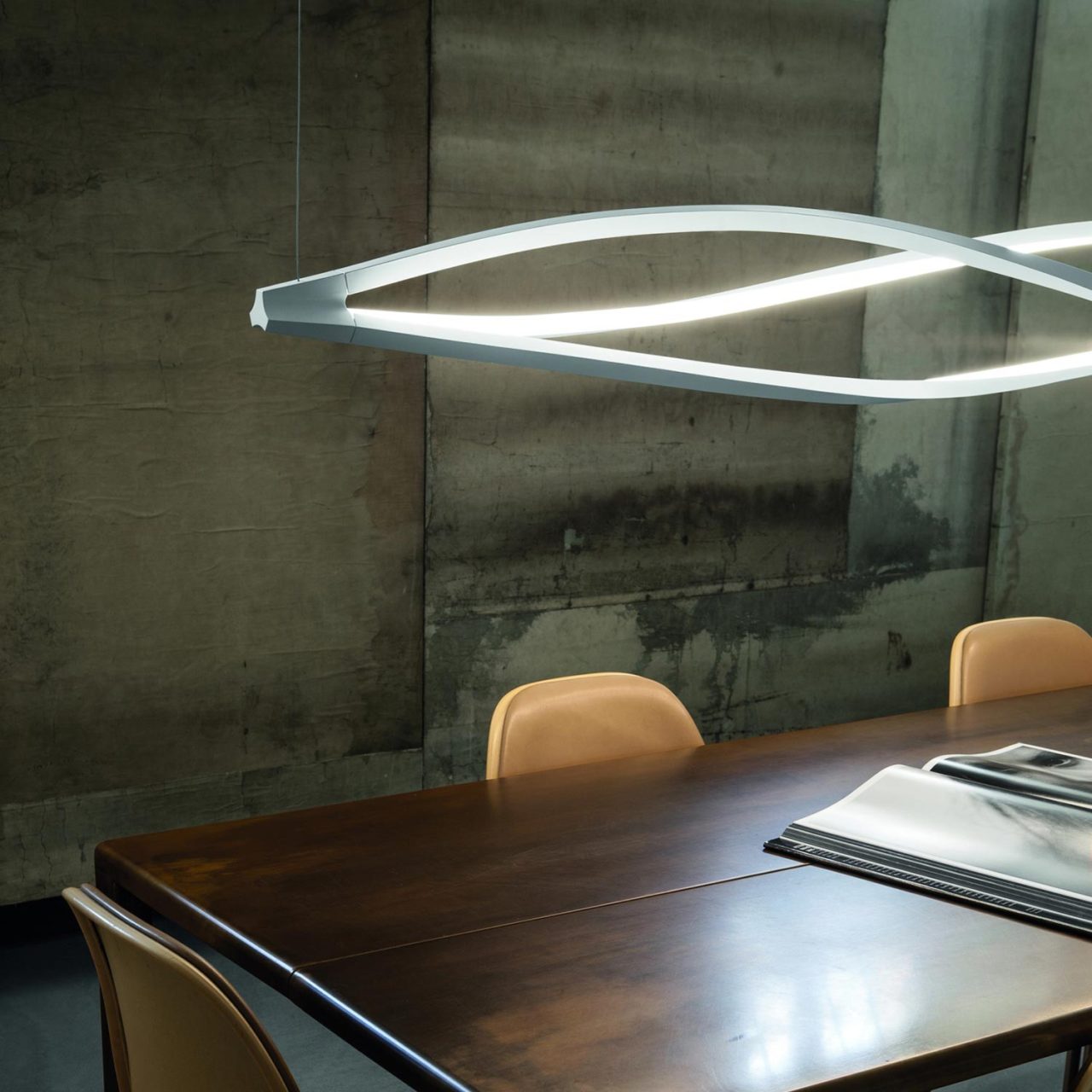 In The Wind Pendant Horizontal Lamp by Nemo Lamps